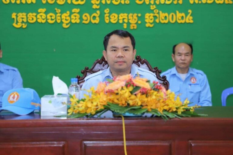 ឯកឧត្តម គង់ សោភ័ណ្ឌ សមាជិក​គណៈកម្មាធិកា​រ​កណ្តាល គណបក្ស​ប្រជាជន​កម្ពុជា ប្រធាន​ក្រុមការងារ​យុវជន​គណបក្ស​ខេត្ត និង​ជា​ប្រធាន​គណ​:​កម្មា​ធិ​ការ​គណបក្ស​ខេត្ត​កណ្ដាល បាន​អញ្ជើញ​ជា​អធិបតីភាព​ដ៏​ខ្ពង់ខ្ពស់​ក្នុង «​ពិធី​សំណេះសំណាល​ជាមួយ​សមាជិក​ក្រុមប្រឹក្សា​ឃុំ សង្កាត់ នៃ​ក្រុង​អរិយ​ក្សត្រ និង​ស្រុក​ល្វាឯម ខេត្ត​កណ្តាល​