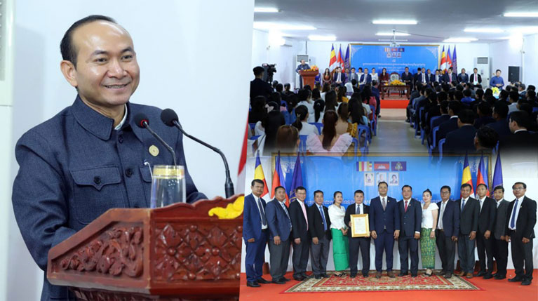 ​ឯកឧត្តម​សមូហ​ក​បណ្ឌិត ឡី សុភាព​ប្រធាន​គណៈកម្មការ អភិវឌ្ឍន៍​សេដ្ឋកិច្ច​ក្រៅ​ប្រព័ន្ធ ថ្នាក់កណ្តាល ចាត់ទុក​សេដ្ឋកិច្ច​ក្រៅ​ប្រព័ន្ធ គឺជា​ចលករ​មួយ​ដ៏​ធំ សំ​រាប់ការ​កំណែទម្រង់​សេដ្ឋកិច្ចជាតិ​