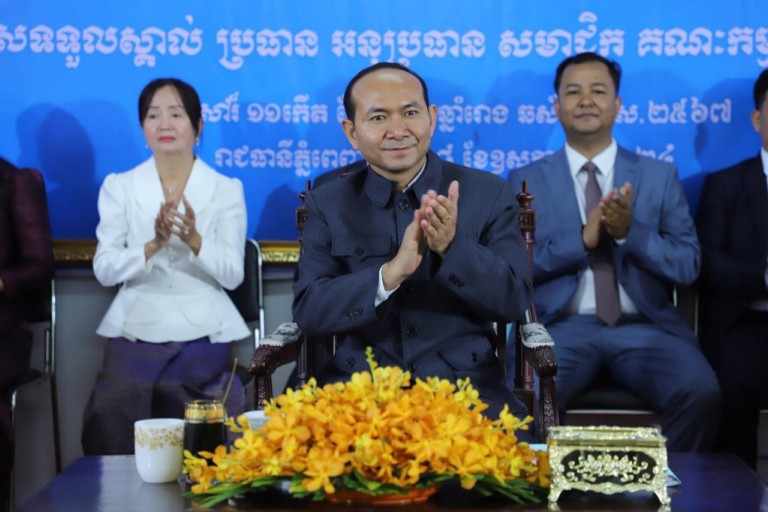 ឯកឧត្តម​ឧកញ៉ា​សមូហ​ក​បណ្ឌិត ឡី សុភាព អញ្ជើញ​ជា​អធិបតីភាព ក្នុង​ពិធី​ប្រកាស​ទទួលស្គាល់ ប្រធាន អនុប្រធាន សមាជិក គណៈកម្មការ​ថែទាំ​ភ្នែក